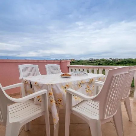 Apartment In Privlaka Mit Garten, Grill Und Terrasse Privlaka (Zadar)