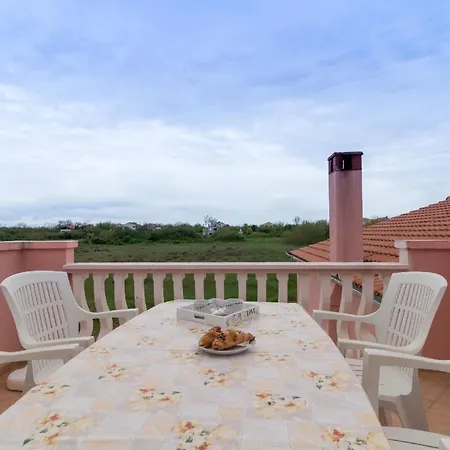 Apartment In Privlaka Mit Garten, Grill Und Terrasse Privlaka (Zadar)